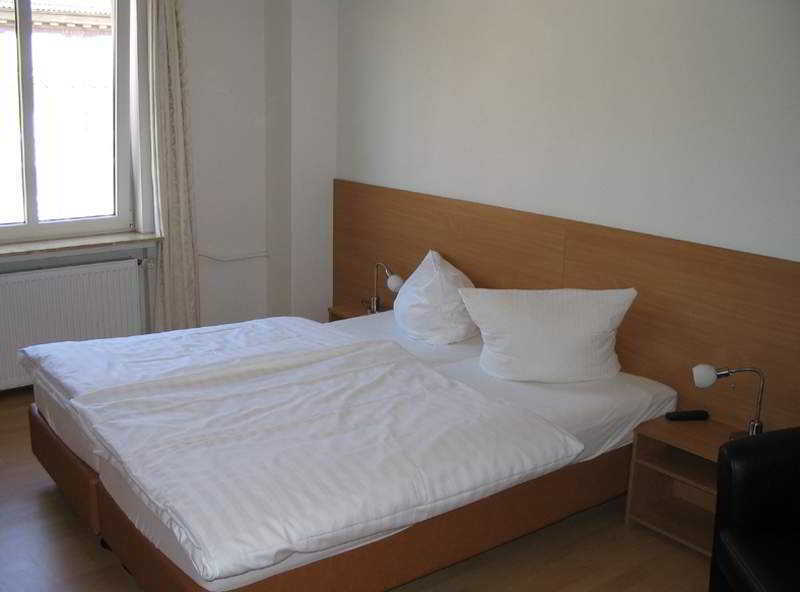City Hotel Brema Zewnętrze zdjęcie