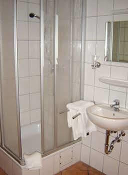 City Hotel Brema Zewnętrze zdjęcie